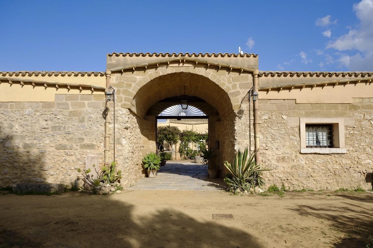 Baglio San Vincenzo Hotel Menfi Exterior foto